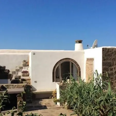 Dammuso Civulia * Scauri (Sicily)